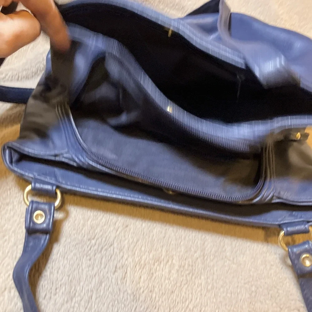 Collection‎ Shoulder Hand Bag Blue Vinyl Purse Gold Hardware Multi Large Pockets